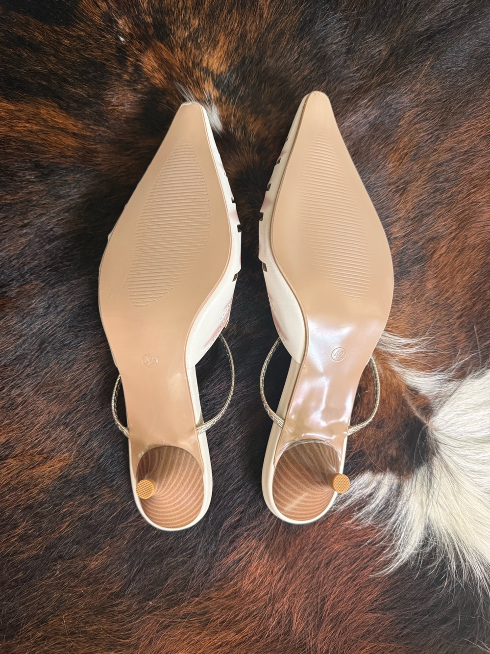 Pointed Toe Cream and Pink Floral-Embroidered Slip-On Mules with Metallic Strap - Picture 3 of 6